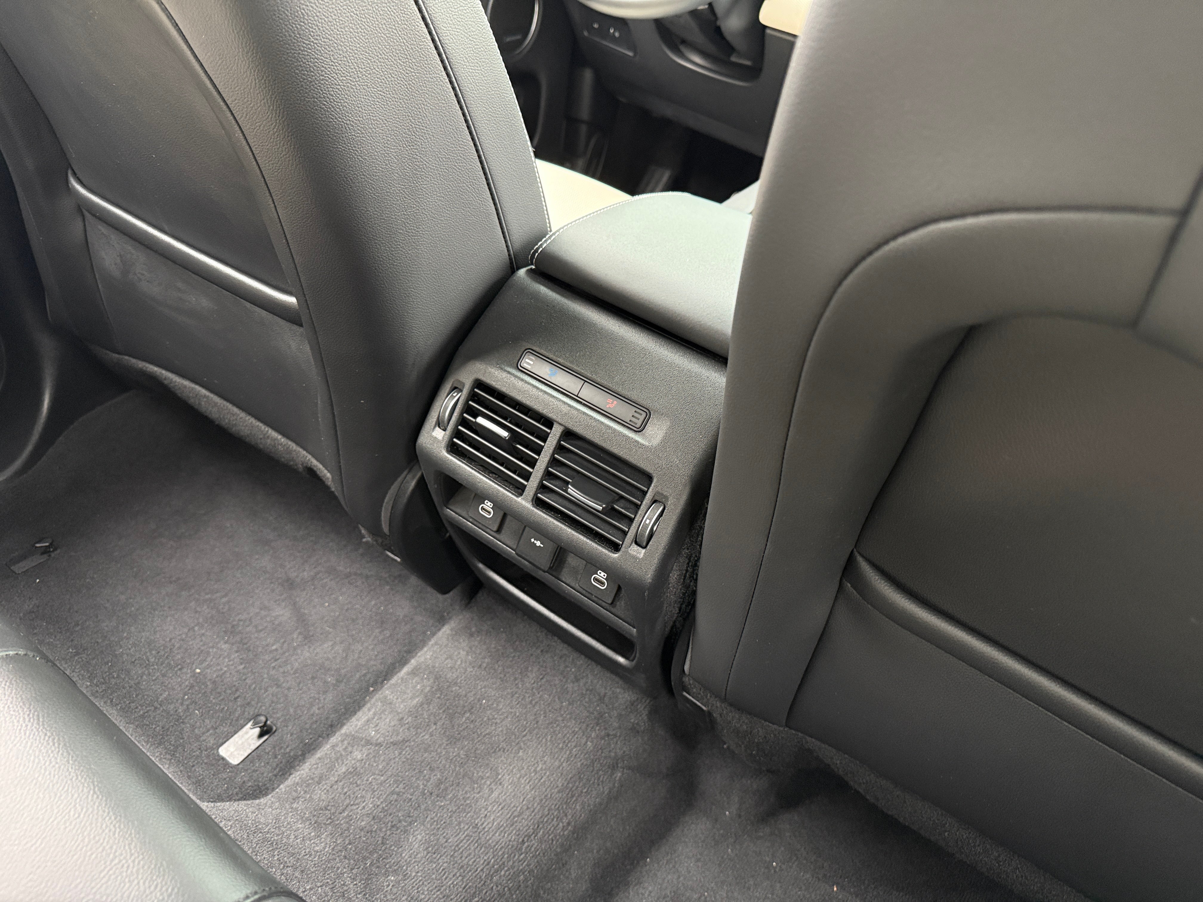 land rover discovery sport 2023 SALCT2FX7PH919342 image land rover discovery sport 2023 SALCT2FX7PH919342 image
